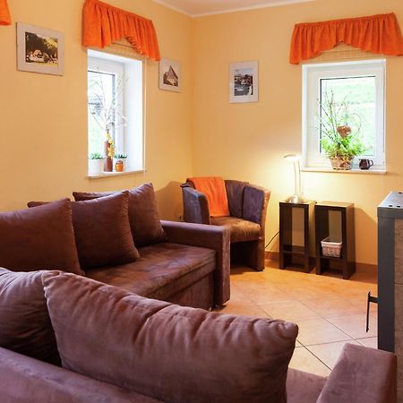 Charming Holiday Home In Hohnstein Ot Lohsdorf Esterno foto